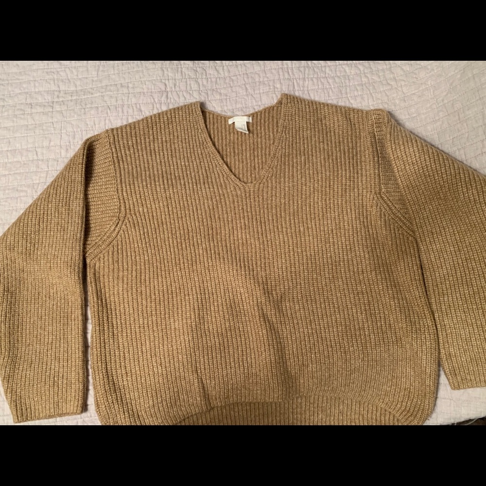 Tan H&M sweater